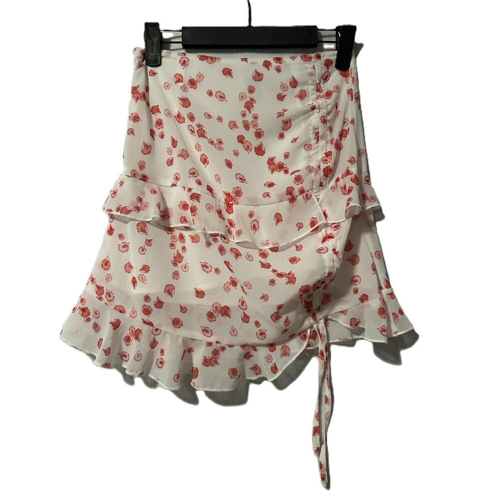 EUC Princess Polly Secret Love White/Red Floral Ruffled Mini Skirt Size 2